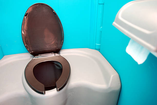 Best Portable toilet rental cost  in Caledonia, MI
